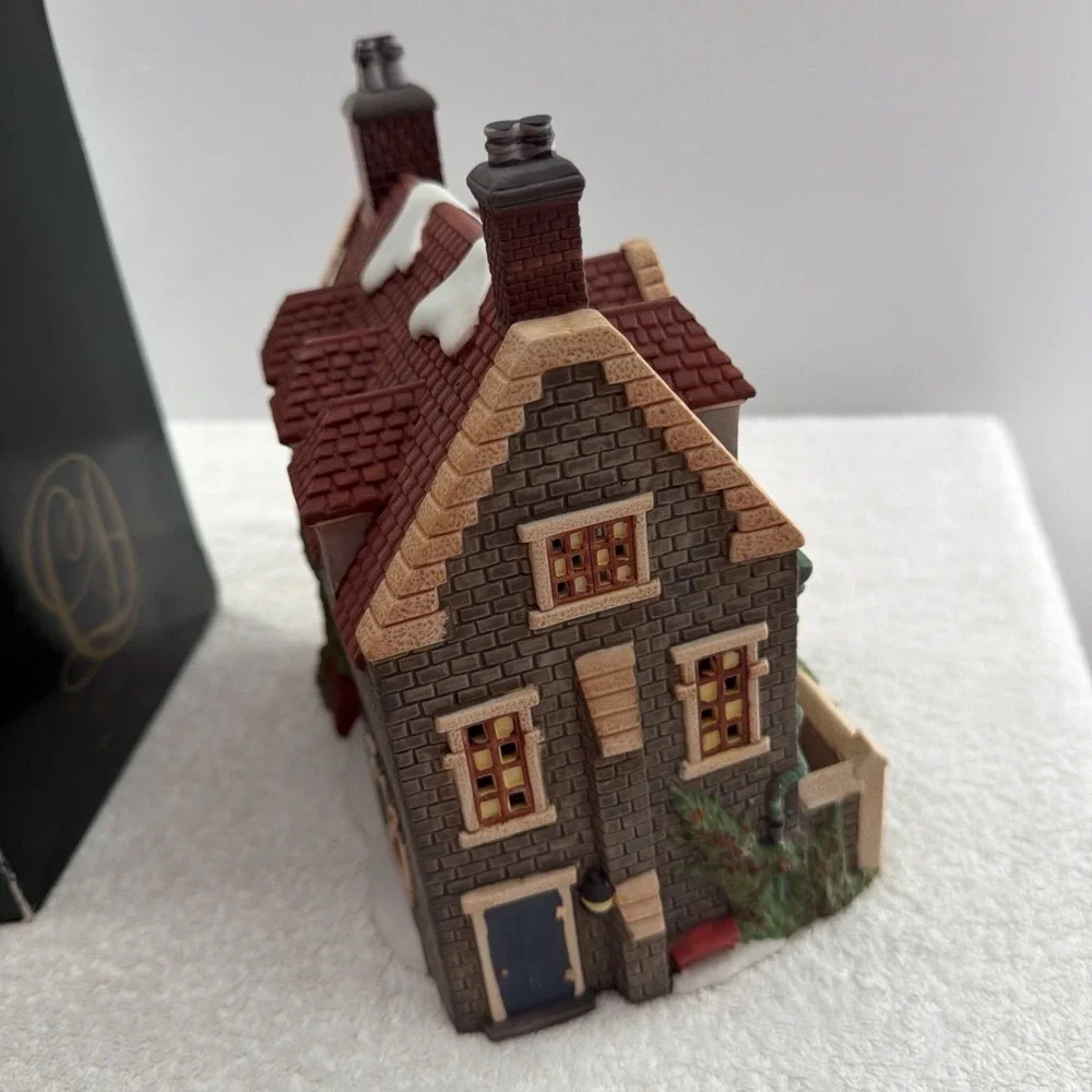 Dept 56 Dickens Village Dedlock Arms 3rd Edition Signature Series Retired 57525